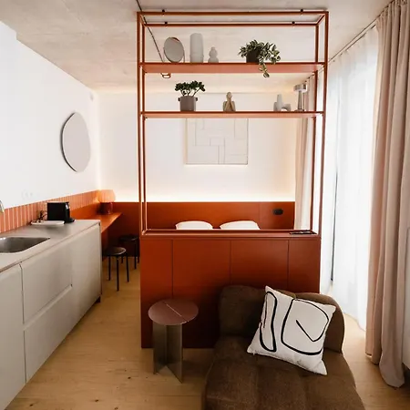 Appartement Block Art - Design Near Centre